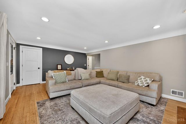 7204 Barret Road, West Chester, OH 45069