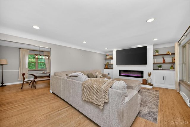 7204 Barret Road, West Chester, OH 45069