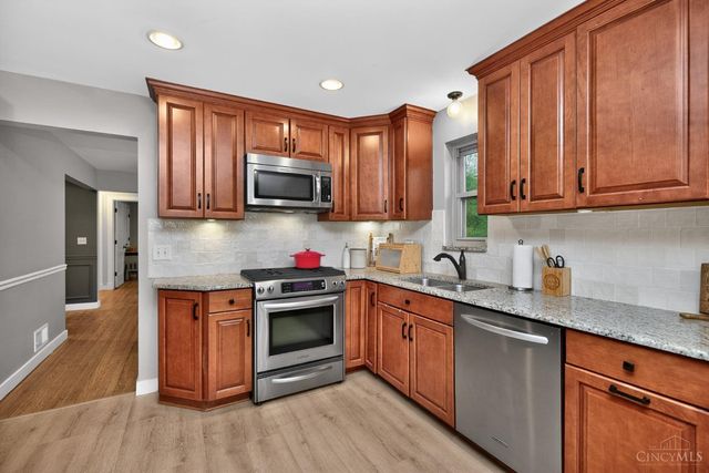 7204 Barret Road, West Chester, OH 45069