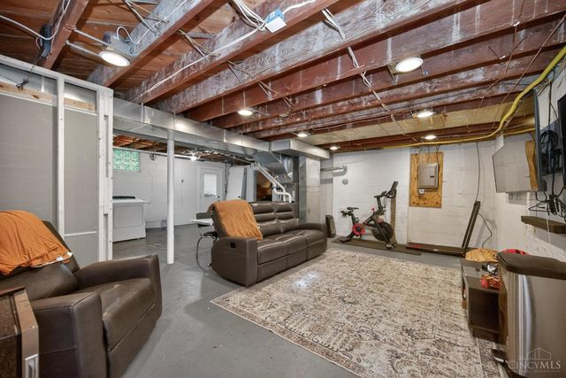 7204 Barret Road, West Chester, OH 45069