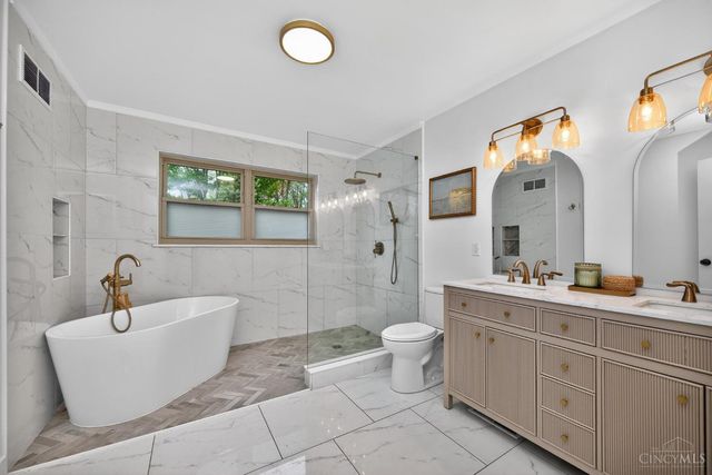 7204 Barret Road, West Chester, OH 45069