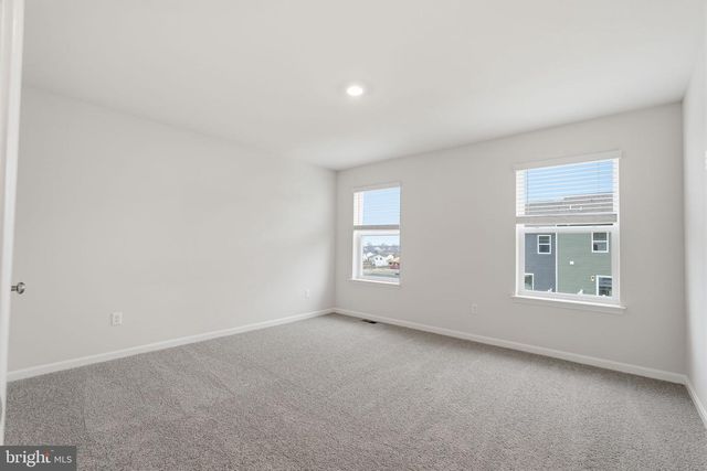 151 WILLETT HOLLOW ST, Stephens City, VA 22655