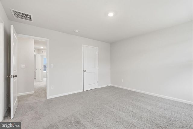 151 WILLETT HOLLOW ST, Stephens City, VA 22655