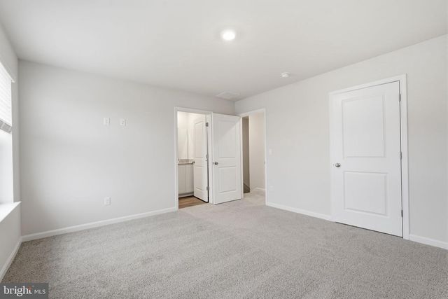 151 WILLETT HOLLOW ST, Stephens City, VA 22655