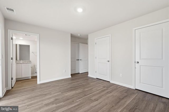 151 WILLETT HOLLOW ST, Stephens City, VA 22655