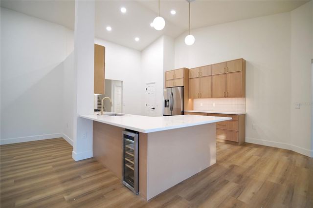 10226 TIMBERLAND POINT DRIVE, Tampa, FL 33647