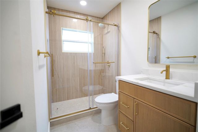 10226 TIMBERLAND POINT DRIVE, Tampa, FL 33647