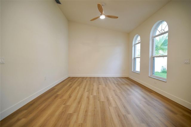 10226 TIMBERLAND POINT DRIVE, Tampa, FL 33647