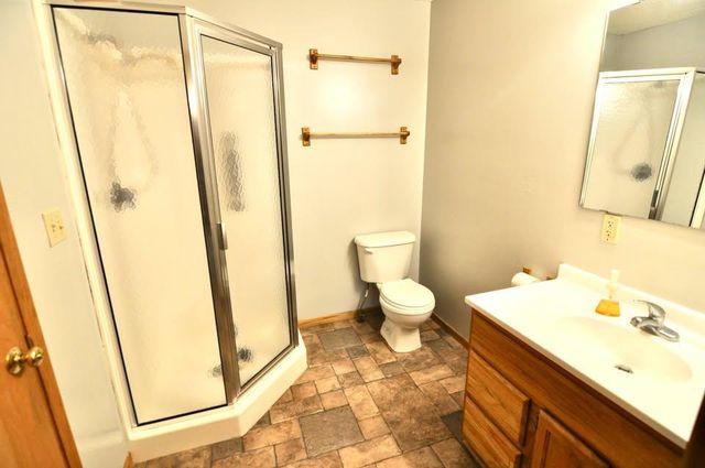 915 Fuller Street S, Shakopee, MN 55379