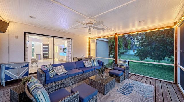 2481 S SCARLET OAK COURT, Sarasota, FL 34232
