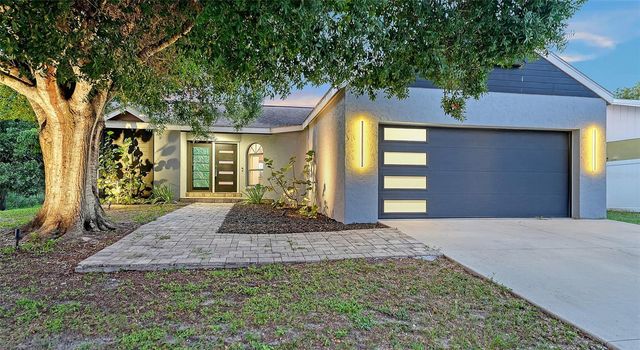 2481 S SCARLET OAK COURT, Sarasota, FL 34232