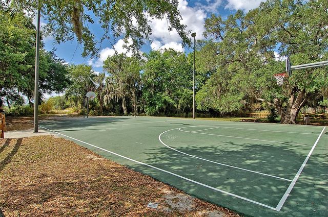 2481 S SCARLET OAK COURT, Sarasota, FL 34232