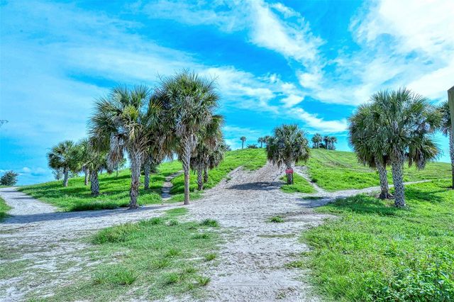 2481 S SCARLET OAK COURT, Sarasota, FL 34232