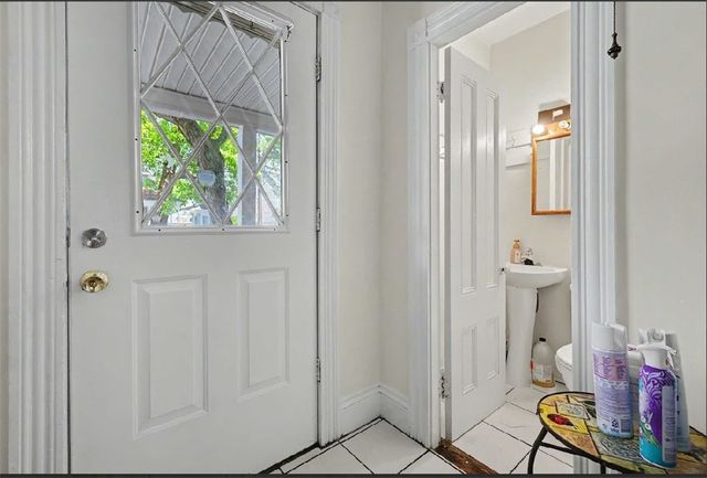 172 Massachusetts Avenue, Providence, RI 02905