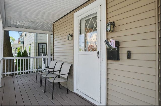172 Massachusetts Avenue, Providence, RI 02905