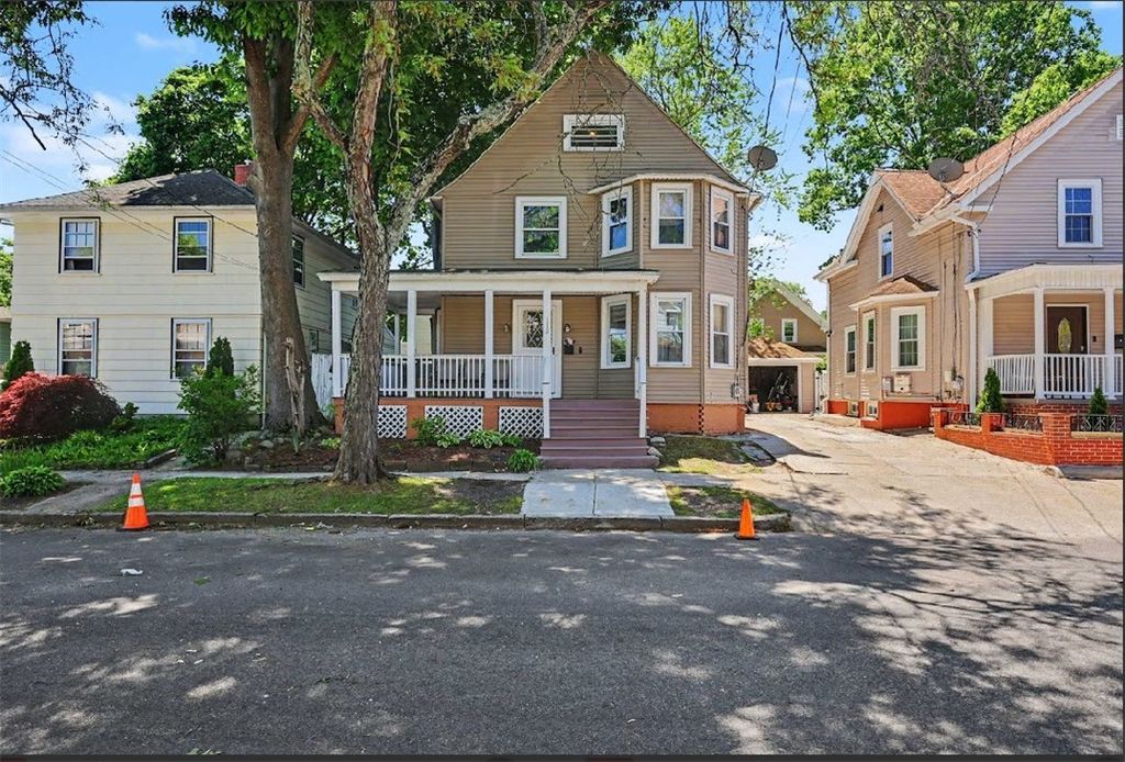 172 Massachusetts Avenue, Providence, RI 02905