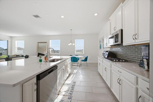 585 STERLING RESERVE WAY, Minneola, FL 34715