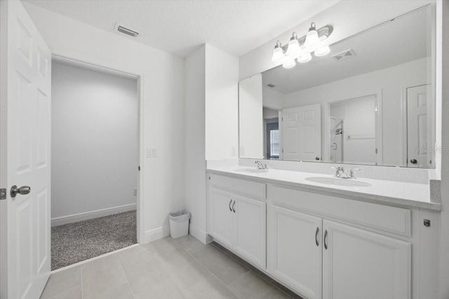 585 STERLING RESERVE WAY, Minneola, FL 34715