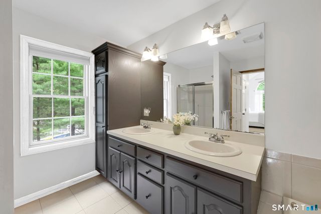 16 Founders Way, Monroe, CT 06468