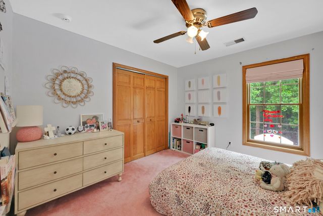 16 Founders Way, Monroe, CT 06468