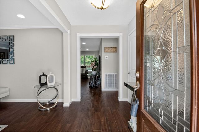 2514 Creekleaf Road, Houston, TX 77068