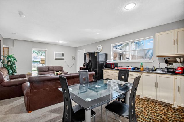 2514 Creekleaf Road, Houston, TX 77068