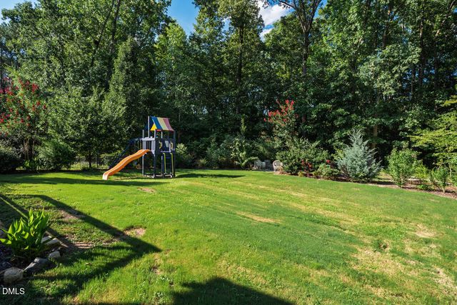 91 Dover Grant, Chapel Hill, NC 27517