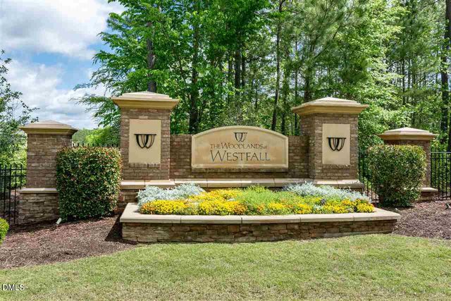 91 Dover Grant, Chapel Hill, NC 27517
