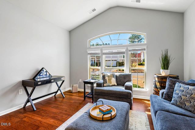 91 Dover Grant, Chapel Hill, NC 27517