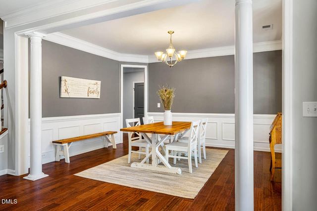 91 Dover Grant, Chapel Hill, NC 27517