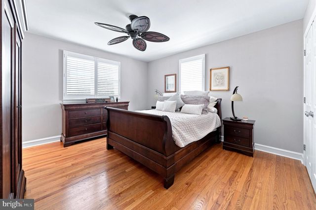 2011 FOULK RD, Wilmington, DE 19810