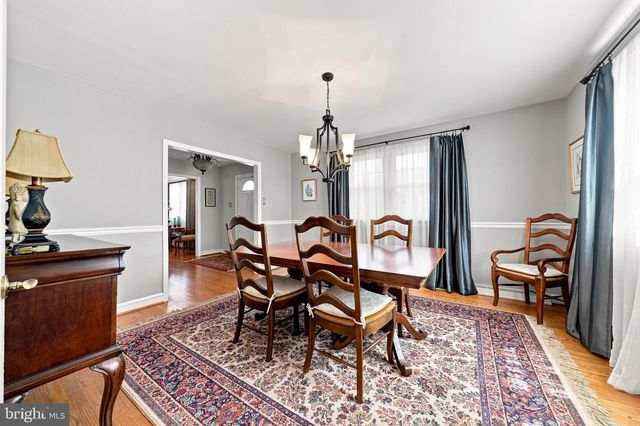 2011 FOULK RD, Wilmington, DE 19810
