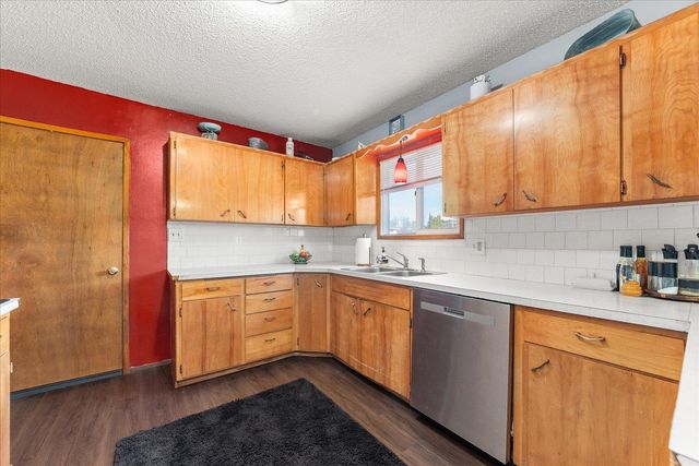 13905 E Mallon Ave, Spokane Valley, WA 99216