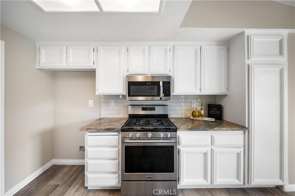 Image 12 of property listing at 41506 Big Sage Court, Temecula, CA 92591