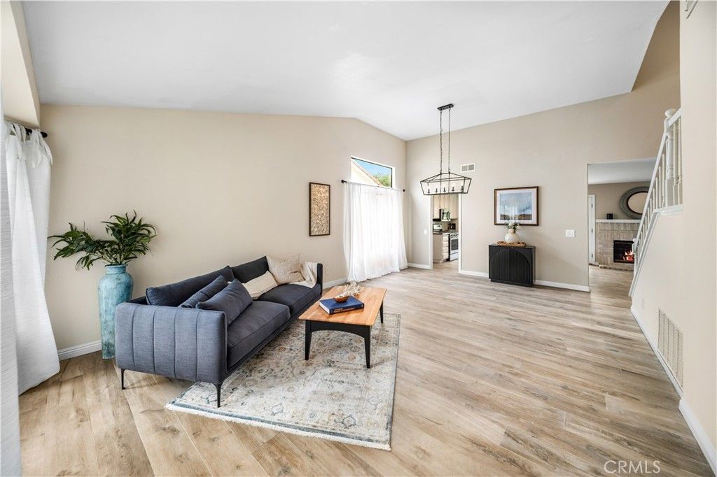 Image 5 of property listing at 41506 Big Sage Court, Temecula, CA 92591