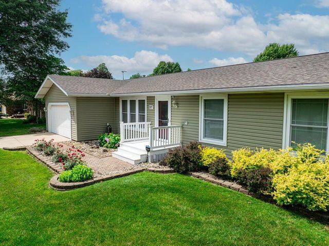 317 E Ben Street, New Carlisle, IN 46552