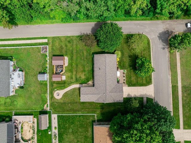 317 E Ben Street, New Carlisle, IN 46552