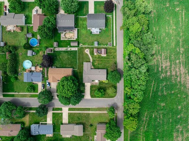 317 E Ben Street, New Carlisle, IN 46552