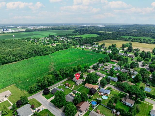 317 E Ben Street, New Carlisle, IN 46552