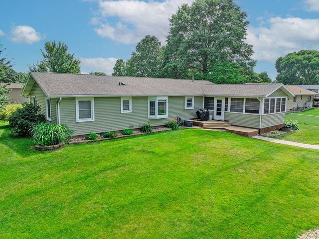 317 E Ben Street, New Carlisle, IN 46552