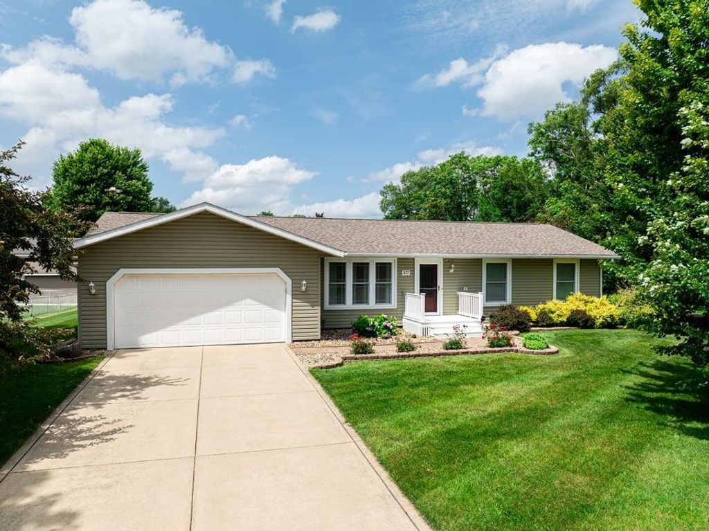 317 E Ben Street, New Carlisle, IN 46552