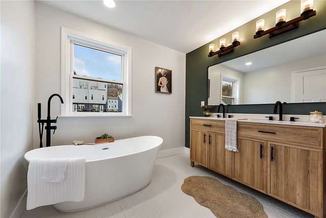 5412 Carnegie., Lawrenceville, PA 15201