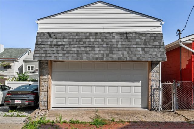 5412 Carnegie., Lawrenceville, PA 15201