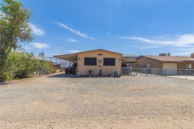 8290 S Smoketree Lane, Mohave Valley, AZ 86440