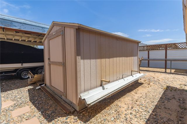 8290 S Smoketree Lane, Mohave Valley, AZ 86440