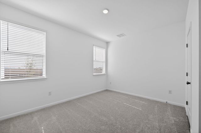 5804 Swedish Farms TER, Del Valle, TX 78617