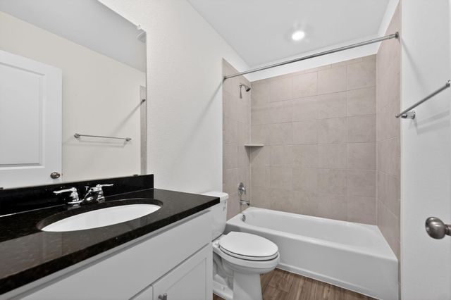 5804 Swedish Farms TER, Del Valle, TX 78617