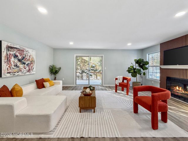 1 Shearwater Hollow, Bayville, NJ 08721