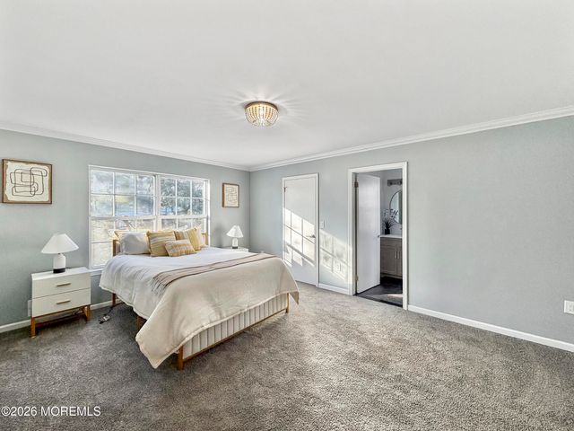 1 Shearwater Hollow, Bayville, NJ 08721