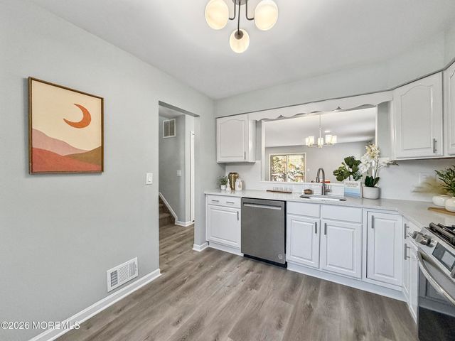 1 Shearwater Hollow, Bayville, NJ 08721